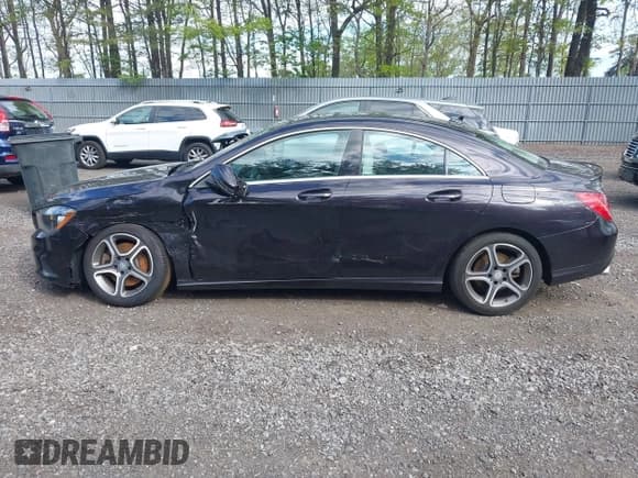 ✅ 2014 Mercedes-Benz CLA 250 • VIN: WDDSJ4EB9EN150146 • Lot: 42219661. Listed on IAAI with 115,397 mi. Free auction sales archive from the USA and detailed vehicle history report at DreamBid. Image 14.