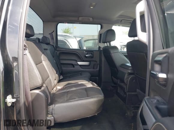 ✅ 2016 Chevrolet Silverado 1500 LT • VIN: 3GCUKREC1GG161367 • Lot: 42094082. Listed on IAAI with 183,661 mi. Free auction sales archive from the USA and detailed vehicle history report at DreamBid. Image 8.