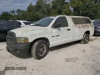 2005 Dodge 1500 ST z VIN 1D7HA16P75J581546, wystawiony jako Copart lot #76281524 z przebiegiem 223 049 mil mil oraz Czysty tytuł • Clean title. Historia ofert i sprzedaży dostępna na DreamBid. Obrazek 1.