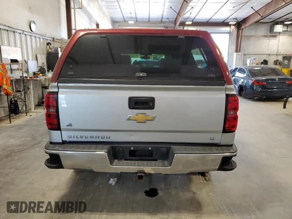 ✅ 2014 Chevrolet Silverado 1500 LT • VIN: 3GCUKREC6EG122870 • Lot: 90216415. Wystawiony na Copart z przebiegiem 195 667 mil. Bezpłatny archiwum sprzedaży aukcyjnych z USA i szczegółowy raport historii pojazdu na DreamBid. Zdjęcie 6.