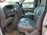 ✅ 2006 Ford Econoline Cargo • VIN: 1FTNE24W46HA18495 • Lot: 62740785. Wystawiony na Copart z przebiegiem 196 811 mil. Bezpłatny archiwum sprzedaży aukcyjnych z USA i szczegółowy raport historii pojazdu na DreamBid. Zdjęcie 7.