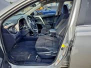 ✅ 2015 Toyota RAV4 LE • VIN: JTMBFREV2FJ042575 • Lot: 95667135. Listed on Copart with 245,773 mi. Free auction sales archive from the USA and detailed vehicle history report at DreamBid. Image 7.