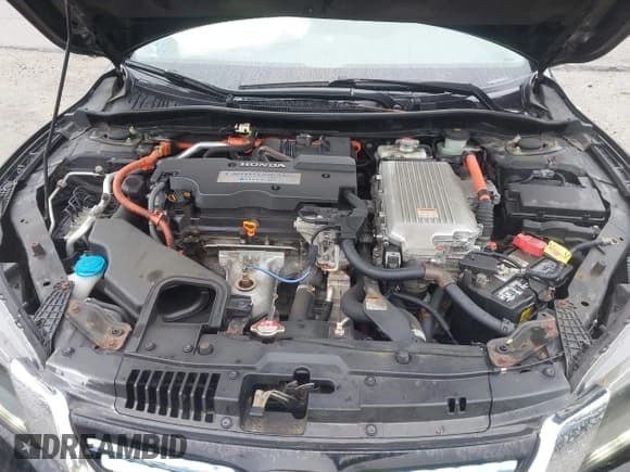 ✅ 2015 Honda Accord EX-L • VIN: 1HGCR6F58FA004617 • Lot: 42472452. Listed on IAAI with 133,882 mi. Free auction sales archive from the USA and detailed vehicle history report at DreamBid. Image 10.