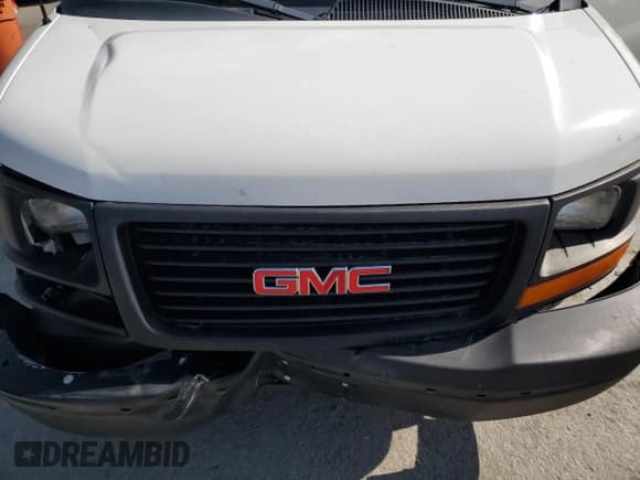 ✅ 2016 GMC Savana Cargo • VIN: 1GTZ7HFGXG1198855 • Lot: 71171495. Listed on Copart with 236,586 mi. Free auction sales archive from the USA and detailed vehicle history report at DreamBid. Image 12.