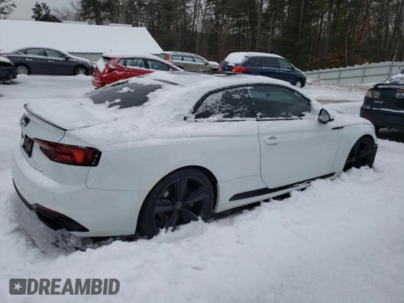 ✅ 2018 Audi RS 5 • VIN: WUAPWAF53JA902100 • Lot: 45120285. Listed on Copart with 39,423 mi. Free auction sales archive from the USA and detailed vehicle history report at DreamBid. Image 3.