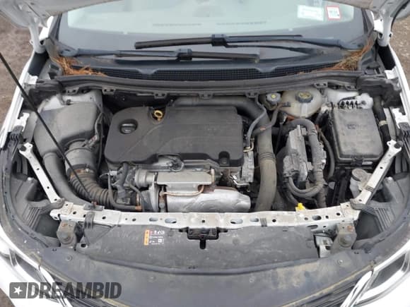 ✅ 2018 Chevrolet Cruze LS • VIN: 1G1BC5SM0J7218504 • Lot: 43614029. Listed on IAAI with 81,472 mi. Free auction sales archive from the USA and detailed vehicle history report at DreamBid. Image 10.