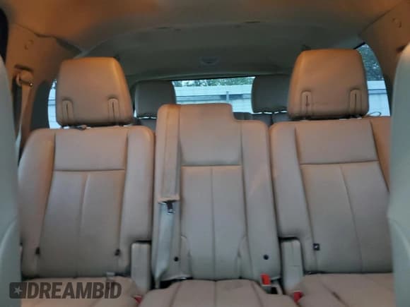 ✅ 2015 Ford Expedition Limited • VIN: 1FMJU2AT2FEF41748 • Lot: 82128915. Wystawiony na Copart z przebiegiem 153 162 mil. Bezpłatny archiwum sprzedaży aukcyjnych z USA i szczegółowy raport historii pojazdu na DreamBid. Zdjęcie 10.