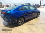 ✅ 2023 Kia Forte LXS • VIN: 3KPF24AD4PE683562 • Lot: 42320002. Wystawiony na IAAI z przebiegiem 29 095 mil. Bezpłatny archiwum sprzedaży aukcyjnych z USA i szczegółowy raport historii pojazdu na DreamBid. Zdjęcie 4.