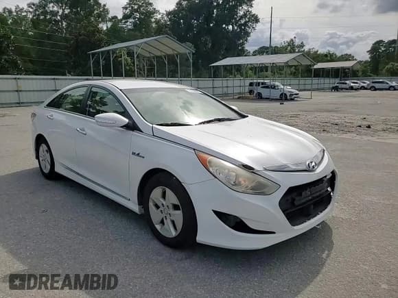 ✅ 2011 Hyundai Sonata Hybrid • VIN: KMHEC4A4XBA017922 • Lot: 70760894. Listed on Copart with 158,093 mi. Free auction sales archive from the USA and detailed vehicle history report at DreamBid. Image 11.