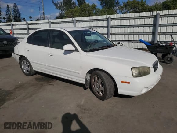 ✅ 2002 Hyundai Elantra GLS • VIN: KMHDN45D62U438325 • Lot: 43158565. Wystawiony na Copart z przebiegiem 303 840 mil. Bezpłatny archiwum sprzedaży aukcyjnych z USA i szczegółowy raport historii pojazdu na DreamBid. Zdjęcie 4.