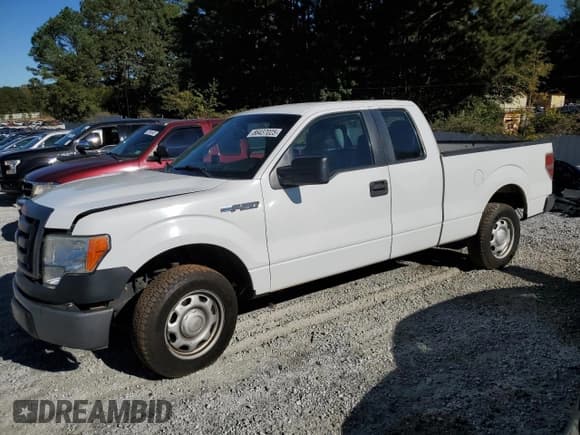 ✅ 2012 Ford F-150 XL • VIN: 1FTFX1CFXCFC60919 • Lot: 86437025. Listed on Copart with 196,908 mi. Free auction sales archive from the USA and detailed vehicle history report at DreamBid. Image 1.