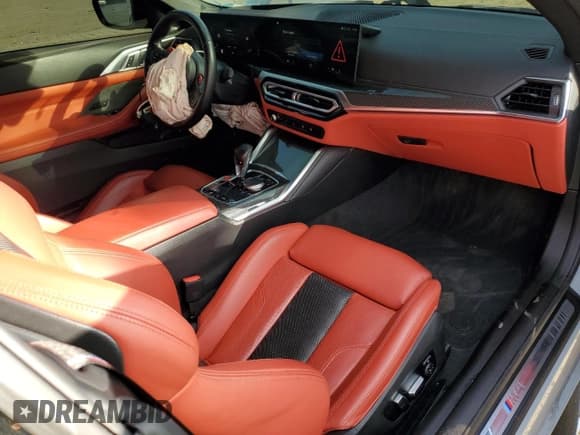 ✅ 2024 BMW M4 Competition xDrive • VIN: WBS33BA05RCN54847 • Lot: 76972564. Listed on Copart with 9,527 mi. Free auction sales archive from the USA and detailed vehicle history report at DreamBid. Image 8.