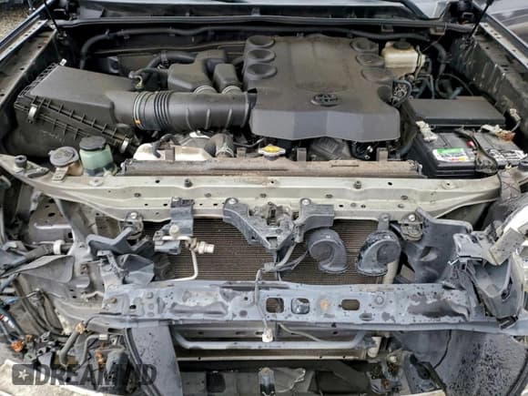 ✅ 2011 Toyota 4Runner Limited • VIN: JTEBU5JR2B5064579 • Lot: 95011455. Listed on Copart with 110,083 mi. Free auction sales archive from the USA and detailed vehicle history report at DreamBid. Image 12.