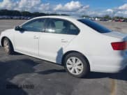 ✅ 2011 Volkswagen Jetta SE • VIN: 3VWBX7AJ6BM114201 • Лот: 43914620. Опубликован ранее на IAAI с пробегом 100 580 миль. Бесплатный доступ к архиву аукционных продаж из США и подробный отчёт об истории автомобиля на DreamBid. Изображение 6.