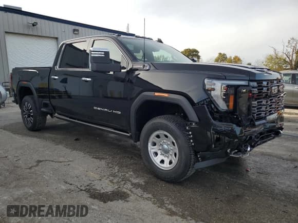 ✅ 2025 GMC Sierra 2500HD Denali Ultimate • VIN: 1GT4UXEY5SF246717 • Lot: 87373465. Wystawiony na Copart z przebiegiem 8 603 mil. Bezpłatny archiwum sprzedaży aukcyjnych z USA i szczegółowy raport historii pojazdu na DreamBid. Zdjęcie 4.
