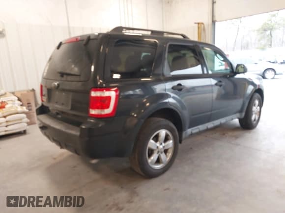 ✅ 2011 Ford Escape XLT • VIN: 1FMCU9D73BKA65845 • Лот: 43857232. Опубликован ранее на IAAI с пробегом 192 914 миль. Бесплатный доступ к архиву аукционных продаж из США и подробный отчёт об истории автомобиля на DreamBid. Изображение 4.