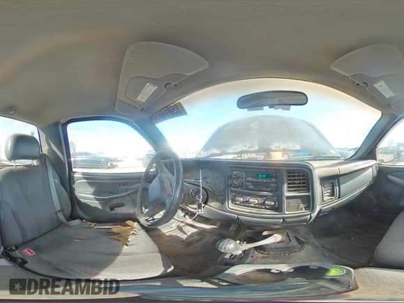 ✅ 2000 Chevrolet Silverado 1500 LS • VIN: 1GCEK14VXYZ348679 • Лот: 85814654. Опубликован ранее на Copart с пробегом 178 207 миль. Бесплатный доступ к архиву аукционных продаж из США и подробный отчёт об истории автомобиля на DreamBid. Изображение 13.