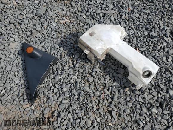 ✅ 2021 Ford Transit Cargo • VIN: 1FTBF4X87MKA04342 • Lot: 53891525. Wystawiony na Copart z przebiegiem 114 503 mil. Bezpłatny archiwum sprzedaży aukcyjnych z USA i szczegółowy raport historii pojazdu na DreamBid. Zdjęcie 13.