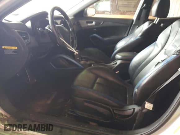 2014 Hyundai Veloster Turbo с VIN KMHTC6AE4EU191287, выставлен на аукционе Copart как лот 63530924 с пробегом 99 152 миль миль и Чистый • Clean title. История ставок и продаж доступна на DreamBid. Изображение 7.