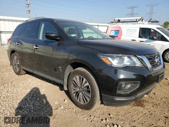 ✅ 2017 Nissan Pathfinder SL • VIN: 5N1DR2MM4HC611462 • Лот: 81976135. Опубликован ранее на Copart с пробегом 74 099 миль. Бесплатный доступ к архиву аукционных продаж из США и подробный отчёт об истории автомобиля на DreamBid. Изображение 4.