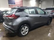 ✅ 2022 Nissan Kicks S • VIN: 3N1CP5BV8NL518577 • Lot: 45365245. Wystawiony na Copart z przebiegiem 70 237 mil. Bezpłatny archiwum sprzedaży aukcyjnych z USA i szczegółowy raport historii pojazdu na DreamBid. Zdjęcie 3.