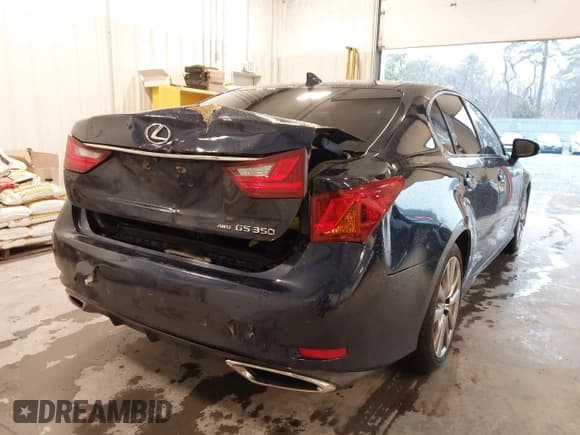 ✅ 2015 Lexus GS 350 • VIN: JTHCE1BL4FA000693 • Lot: 43778327. Listed on IAAI with 169,906 mi. Free auction sales archive from the USA and detailed vehicle history report at DreamBid. Image 4.
