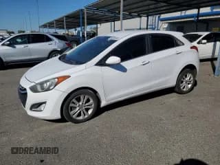 ✅ 2014 Hyundai Elantra • VIN: KMHD35LH2EU165826 • Lot: 86899135. Listed on Copart with 191,309 mi. Free auction sales archive from the USA and detailed vehicle history report at DreamBid. Image 1.