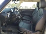 ✅ 2013 MINI Hardtop • VIN: WMWSU3C5XDT689844 • Lot: 85484215. Wystawiony na Copart z przebiegiem 72 968 mil. Bezpłatny archiwum sprzedaży aukcyjnych z USA i szczegółowy raport historii pojazdu na DreamBid. Zdjęcie 7.