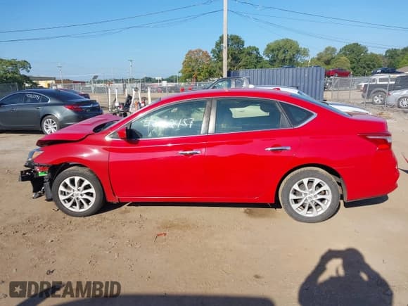 ✅ 2018 Nissan Sentra SV • VIN: 3N1AB7AP9JL616662 • Лот: 43162457. Опубликован ранее на IAAI с пробегом 94 755 миль. Бесплатный доступ к архиву аукционных продаж из США и подробный отчёт об истории автомобиля на DreamBid. Изображение 15.