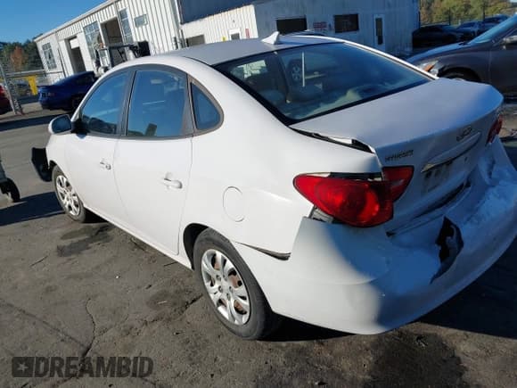 ✅ 2010 Hyundai Elantra SE • VIN: KMHDU4AD9AU977464 • Lot: 43478148. Listed on IAAI with 184,674 mi. Free auction sales archive from the USA and detailed vehicle history report at DreamBid. Image 14.