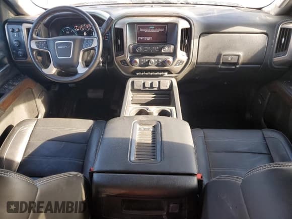 ✅ 2018 GMC Sierra 1500 Denali • VIN: 3GTU2PECXJG364575 • Лот: 66959835. Опубликован ранее на Copart с пробегом 248 452 миль. Бесплатный доступ к архиву аукционных продаж из США и подробный отчёт об истории автомобиля на DreamBid. Изображение 8.