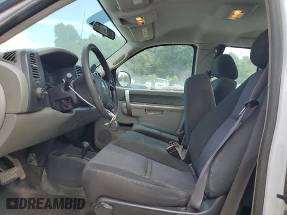 ✅ 2011 Chevrolet Silverado 1500 Work Truck • VIN: 1GCRKPEA8BZ460730 • Lot: 66801275. Listed on Copart with 341,248 mi. Free auction sales archive from the USA and detailed vehicle history report at DreamBid. Image 7.