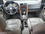 ✅ 2006 Saturn VUE • VIN: 5GZCZ63416S895496 • Lot: 42928195. Wystawiony na Copart z przebiegiem 215 543 mil. Bezpłatny archiwum sprzedaży aukcyjnych z USA i szczegółowy raport historii pojazdu na DreamBid. Zdjęcie 8.