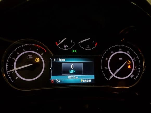 ✅ 2014 Buick Regal Premium II • VIN: 2G4GR5GX8E9275063 • Lot: 50874175. Listed on Copart with 182,216 mi. Free auction sales archive from the USA and detailed vehicle history report at DreamBid. Image 9.