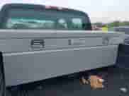 2001 Chevrolet Silverado 1500 с VIN 1GCEK19V11E292797, выставлен на аукционе IAAI как лот 42193897 с пробегом 236 670 миль миль и . История ставок и продаж доступна на DreamBid. Изображение 12.