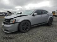 ✅ 2014 Dodge Avenger SXT • VIN: 1C3CDZCG3EN136474 • Лот: 72960444. Опубликован ранее на Copart с пробегом 85 462 миль. Бесплатный доступ к архиву аукционных продаж из США и подробный отчёт об истории автомобиля на DreamBid. Изображение 1.