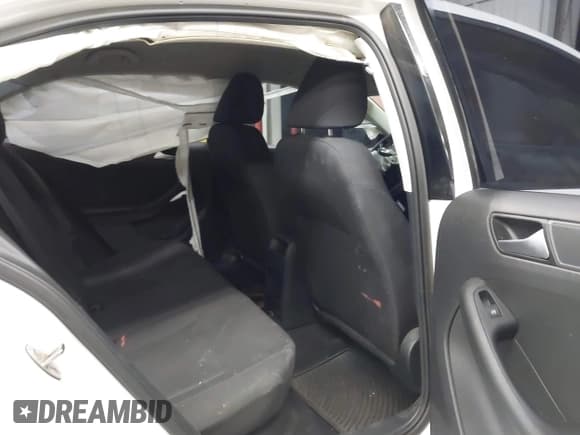 ✅ 2015 Volkswagen Jetta S • VIN: 3VW2K7AJ5FM346504 • Lot: 43835084. Listed on IAAI with 141,344 mi. Free auction sales archive from the USA and detailed vehicle history report at DreamBid. Image 8.