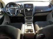 ✅ 2012 Chrysler Town & Country Touring • VIN: 2C4RC1BG0CR168861 • Lot: 81127345. Wystawiony na Copart z przebiegiem 71 482 mil. Bezpłatny archiwum sprzedaży aukcyjnych z USA i szczegółowy raport historii pojazdu na DreamBid. Zdjęcie 8.