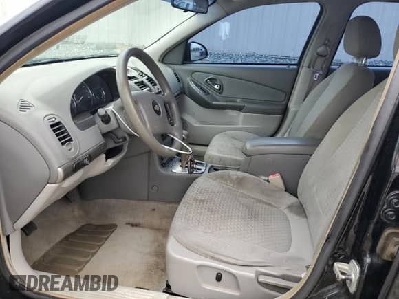 2006 Chevrolet Malibu 1FL с VIN 1G1ZS51866F180988, выставлен на аукционе Copart как лот 83778225 с пробегом 235 656 миль миль и Списание • Salvage title. История ставок и продаж доступна на DreamBid. Изображение 7.