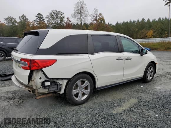 ✅ 2019 Honda Odyssey EX-L • VIN: 5FNRL6H74KB115790 • Лот: 90572475. Опубликован ранее на Copart с пробегом 65 682 миль. Бесплатный доступ к архиву аукционных продаж из США и подробный отчёт об истории автомобиля на DreamBid. Изображение 3.