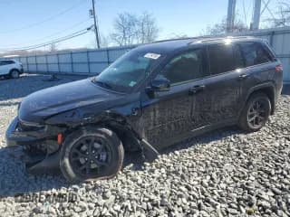 ✅ 2025 Jeep Grand Cherokee Altitude X • VIN: 1C4RJHAG7SC292536 • Лот: 47192705. Опубликован ранее на Copart с пробегом 538 миль. Бесплатный доступ к архиву аукционных продаж из США и подробный отчёт об истории автомобиля на DreamBid. Изображение 1.