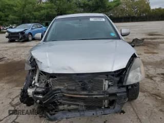 ✅ 2011 Kia Rio LX • VIN: KNADH4A3XB6944105 • Lot: 71802994. Listed on Copart with 117,334 mi. Free auction sales archive from the USA and detailed vehicle history report at DreamBid. Image 5.