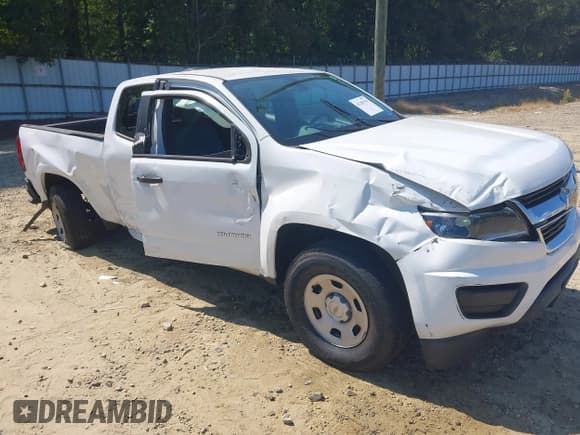 ✅ 2020 Chevrolet Colorado 2WD Work Truck • VIN: 1GCHSBEA2L1243785 • Lot: 43209539. Listed on IAAI with 49,127 mi. Free auction sales archive from the USA and detailed vehicle history report at DreamBid. Image 6.