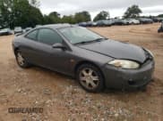 ✅ 2001 Mercury Cougar • VIN: 1ZWFT61L815625532 • Lot: 71358824. Wystawiony na Copart z przebiegiem 94 767 mil. Bezpłatny archiwum sprzedaży aukcyjnych z USA i szczegółowy raport historii pojazdu na DreamBid. Zdjęcie 4.