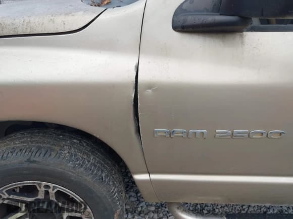 ✅ 2004 Dodge RAM • VIN: 3D7KA26D84G109051 • Lot: 43769160. Listed on IAAI with Not provided. Free auction sales archive from the USA and detailed vehicle history report at DreamBid. Image 6.