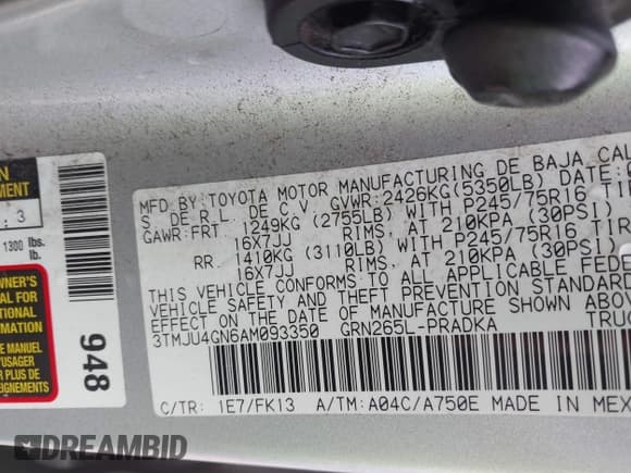 ✅ 2010 Toyota Tacoma PreRunner • VIN: 3TMJU4GN6AM093350 • Lot: 43729398. Listed on IAAI with 251,266 mi. Free auction sales archive from the USA and detailed vehicle history report at DreamBid. Image 9.