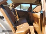 ✅ 1995 Mercedes-Benz C 2.8L • VIN: WDBHA28E7SF255142 • Lot: 68411704. Wystawiony na Copart z przebiegiem 334 000 mil. Bezpłatny archiwum sprzedaży aukcyjnych z USA i szczegółowy raport historii pojazdu na DreamBid. Zdjęcie 10.