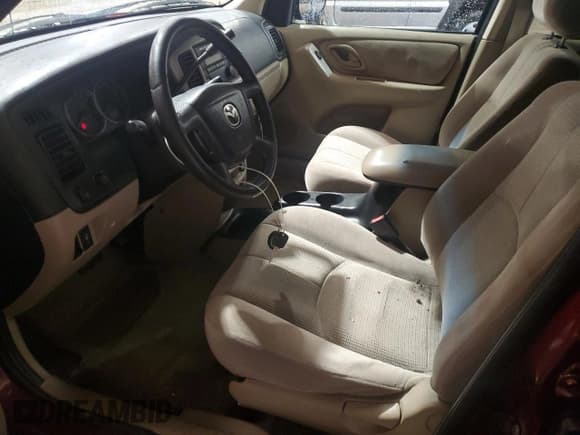 ✅ 2004 Mazda Tribute LX • VIN: 4F2YZ94134KM01147 • Lot: 49966855. Listed on Copart with 141,335 mi. Free auction sales archive from the USA and detailed vehicle history report at DreamBid. Image 7.