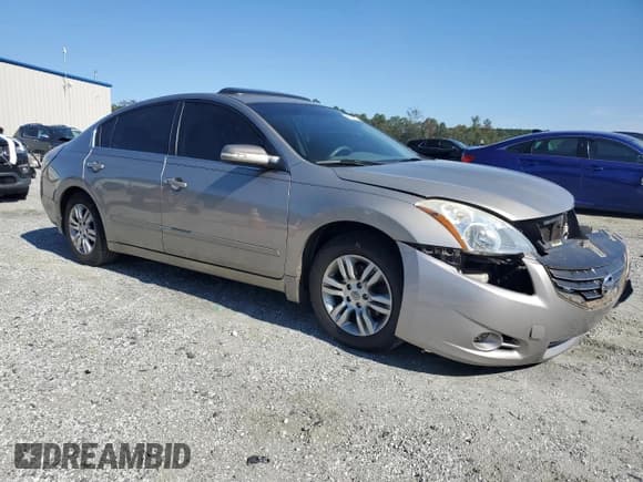 ✅ 2012 Nissan Altima SL • VIN: 1N4AL2AP8CC146397 • Лот: 86070585. Опубликован ранее на Copart с пробегом 240 952 миль. Бесплатный доступ к архиву аукционных продаж из США и подробный отчёт об истории автомобиля на DreamBid. Изображение 4.