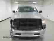 2024 Ram 1500 SLT z VIN 1C6RR6GG2RS122581, wystawiony jako Copart lot #71642285 z przebiegiem 43 564 mil mil oraz Czysty tytuł • Clean title. Historia ofert i sprzedaży dostępna na DreamBid. Obrazek 5.